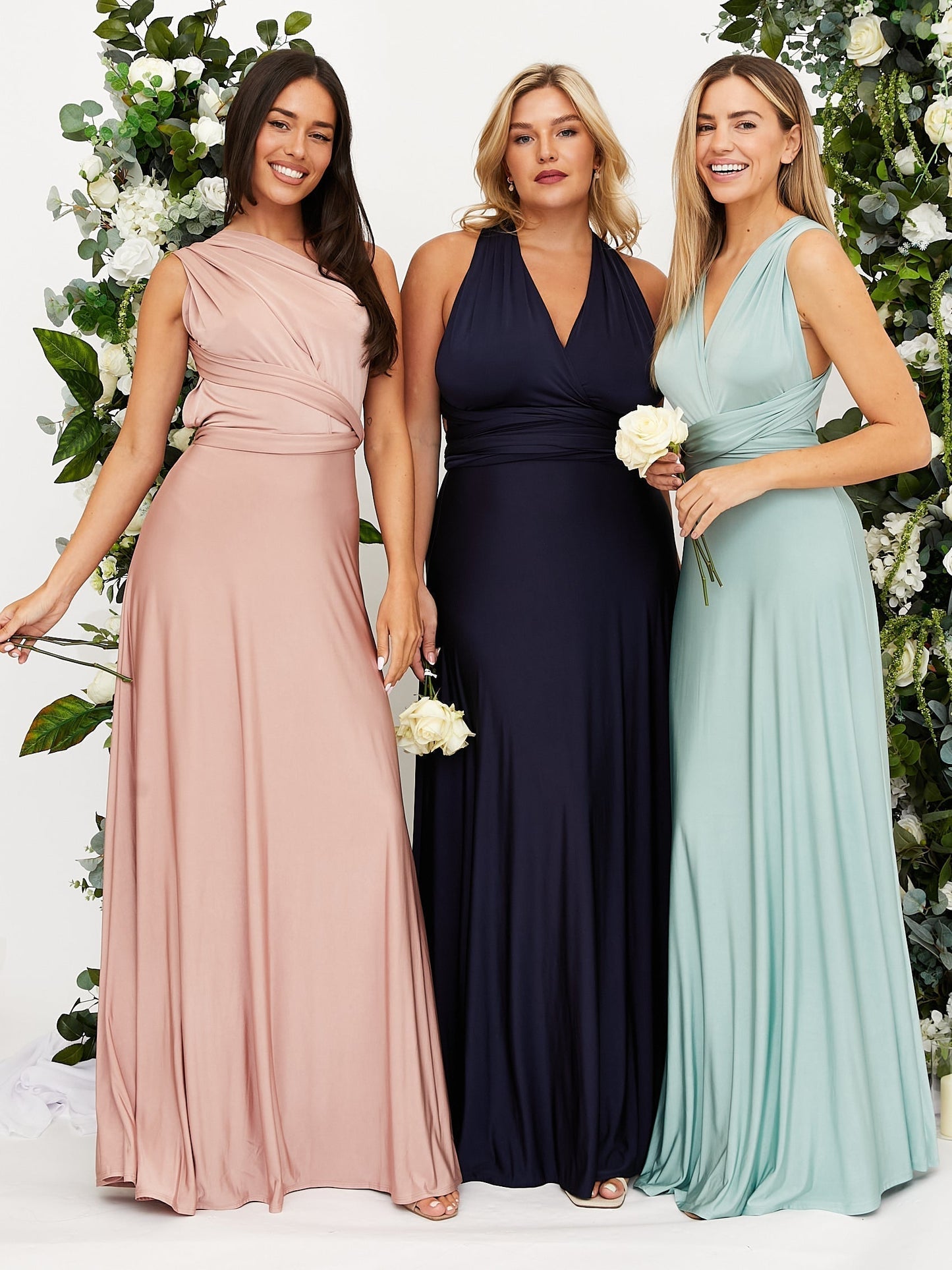 Tindra | Elegant Ærmeløs Maxi Kjole med V-Hals
